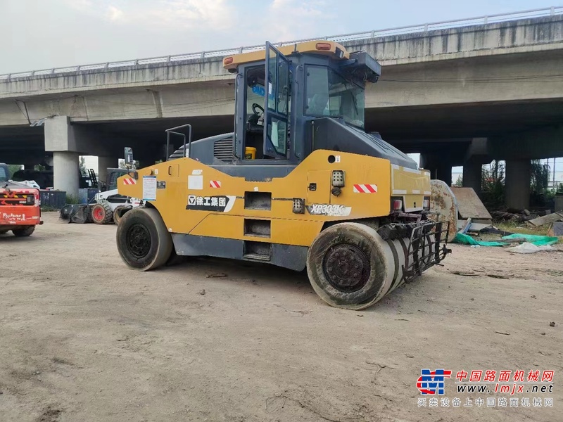 徐州市出售转让二手不详小时2016年徐工XP303K轮胎压路机
