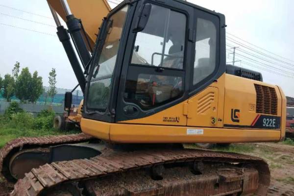 徐州市出售转让二手不详小时2019年柳工CLG922E挖掘机