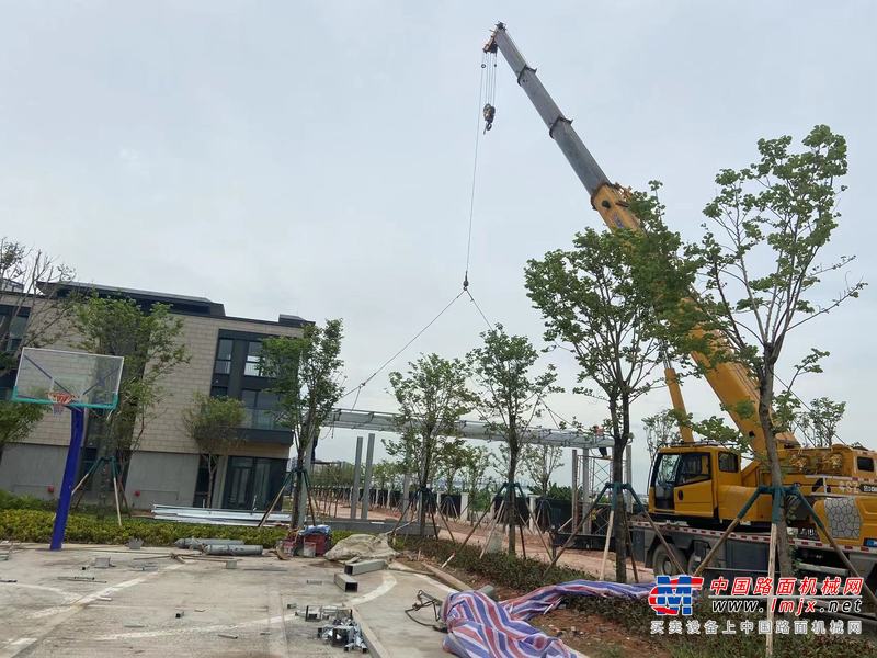 东莞市出售转让二手不详小时2019年徐工XCT25L5汽车起重机