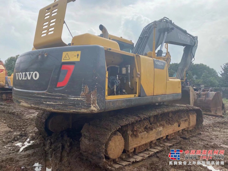 武汉市出售转让二手不详小时2021年沃尔沃EC210挖掘机