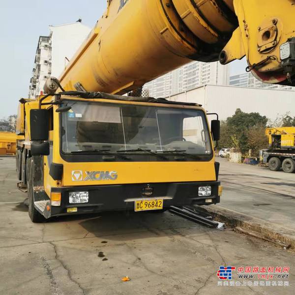 徐州市出售转让二手不详小时2009年徐工QAY300全地面起重机
