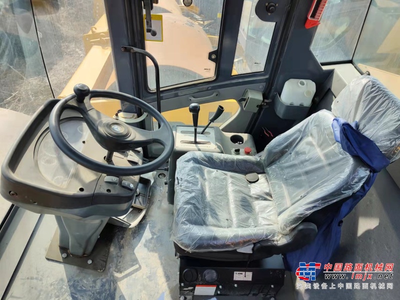 徐州市出售转让二手不详小时2017年徐工XS163单钢轮压路机