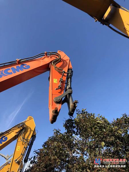 徐州市出售转让二手不详小时2020年徐工XE470U挖掘机