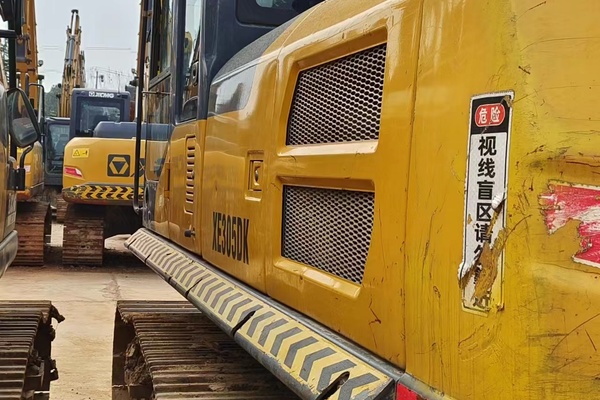 徐州市出售转让二手不详小时2020年徐工XE270DK挖掘机