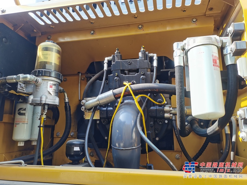 徐州市出售转让二手不详小时2018年徐工XE490D挖掘机