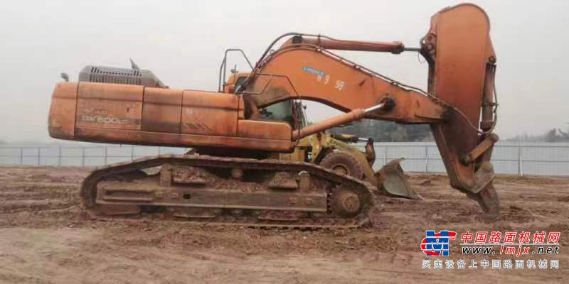 达州市出售转让二手不详小时2015年斗山DX500LC挖掘机