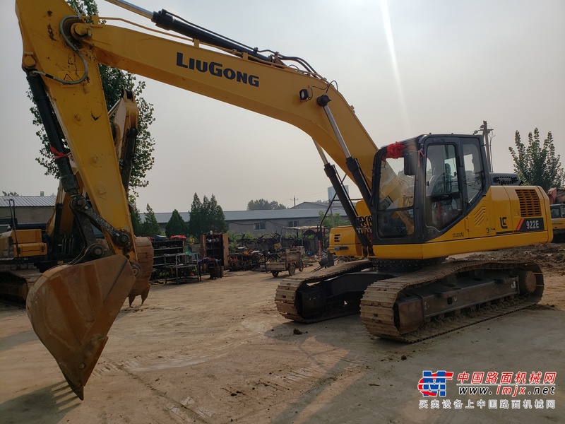 泰安市出售转让二手不详小时2020年柳工CLG920装载机