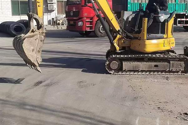 徐州市出售转让二手不详小时2019年徐工XE35U挖掘机