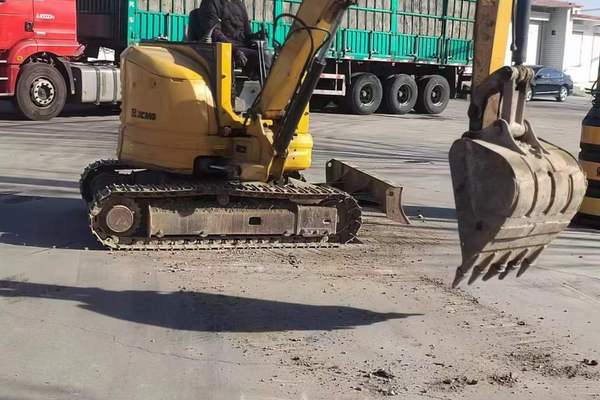 徐州市出售转让二手不详小时2019年徐工XE35U挖掘机
