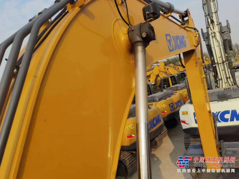 徐州市出售转让二手不详小时2021年徐工XE180BR挖掘机