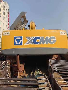 徐州市出售转让二手不详小时2013年徐工XE370挖掘机