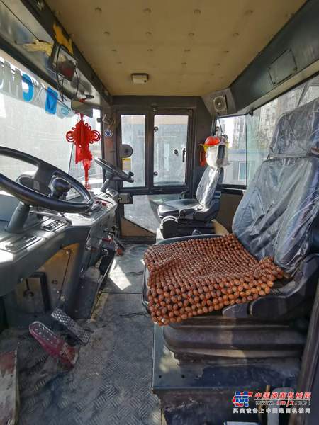 徐州市出售转让二手不详小时2014年徐工XP303轮胎压路机
