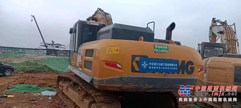 徐州市出售转让二手不详小时2021年徐工XE335C挖掘机