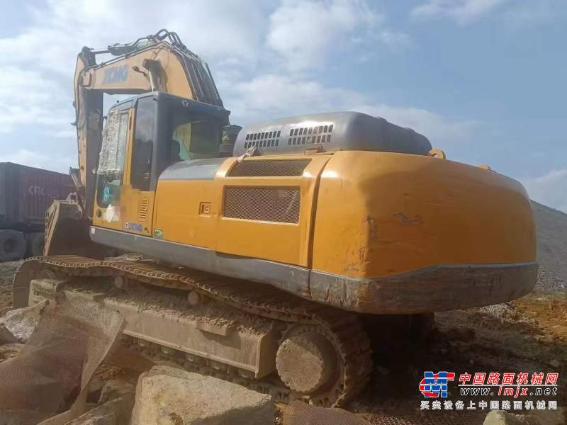 徐州市出售转让二手不详小时2017年徐工XE370D挖掘机
