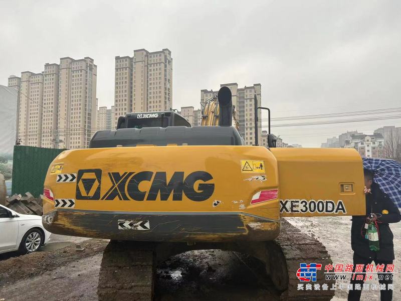 徐州市出售转让二手不详小时2020年徐工XE205DA挖掘机