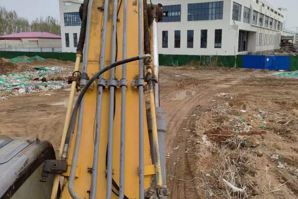 徐州市出售转让二手不详小时2014年徐工XE370挖掘机