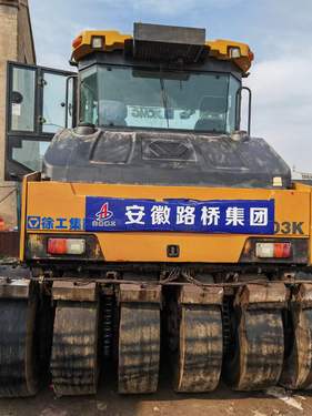 徐州市出售转让二手不详小时2018年徐工XP303K轮胎压路机