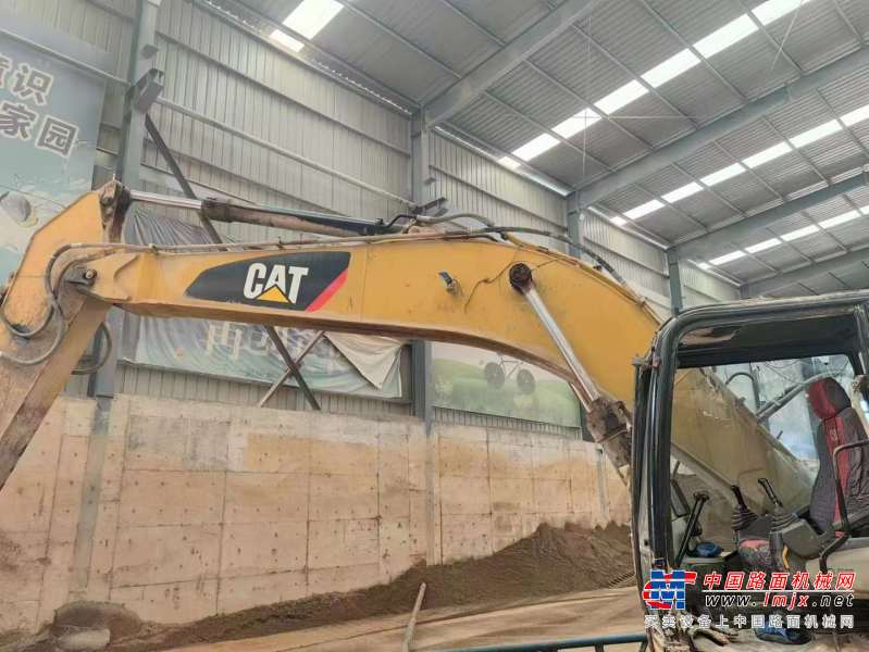 徐州市出售转让二手不详小时--年卡特彼勒320D挖掘机