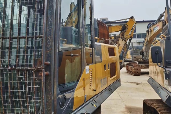 徐州市出售转让二手不详小时2019年徐工XE490DK挖掘机