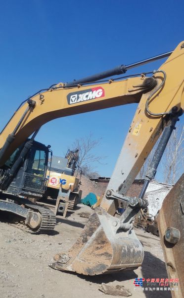 石家庄市出售转让二手不详小时2020年徐工XE245DK挖掘机