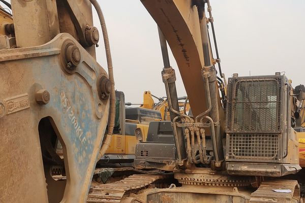 石家庄市出售转让二手不详小时2020年徐工XE490DK挖掘机