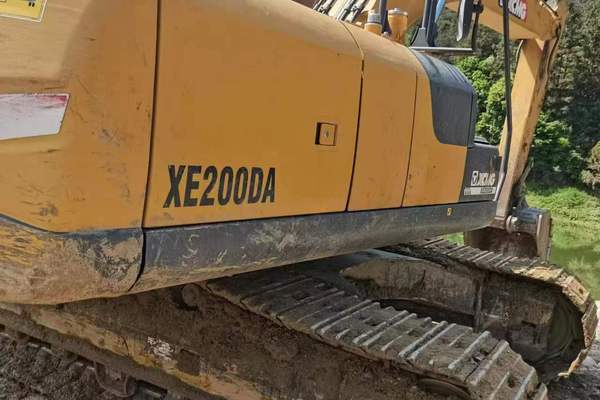 合肥市出售转让二手不详小时2021年徐工XE200DA挖掘机