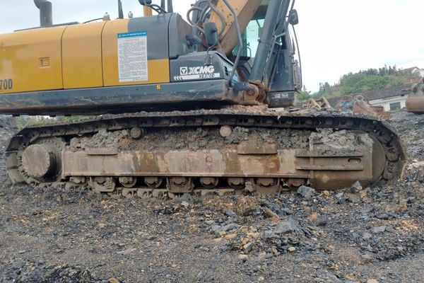 邵阳市出售转让二手不详小时2021年徐工XE370D挖掘机