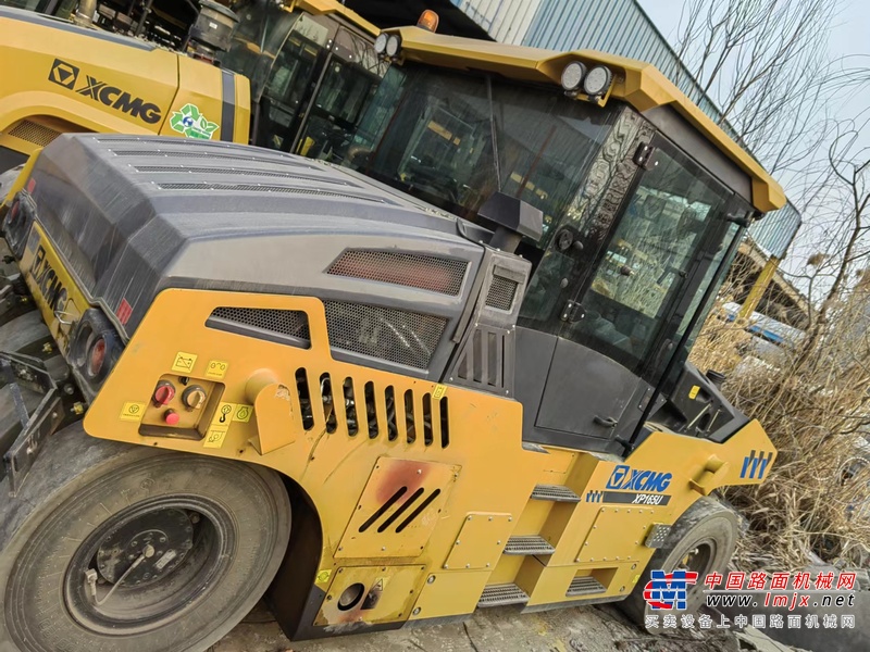 徐州市出售转让二手不详小时2022年徐工XP165U轮胎压路机