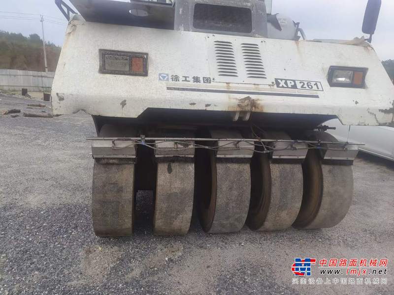 徐州市出售转让二手不详小时--年徐工XP261轮胎压路机