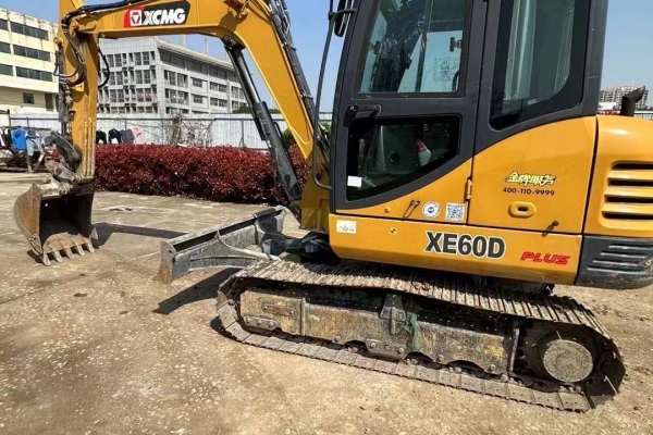 徐州市出售转让二手不详小时2022年徐工XE60D挖掘机