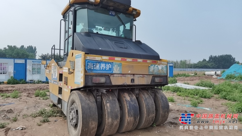 贵阳市出售转让二手不详小时2018年徐工XP303轮胎压路机
