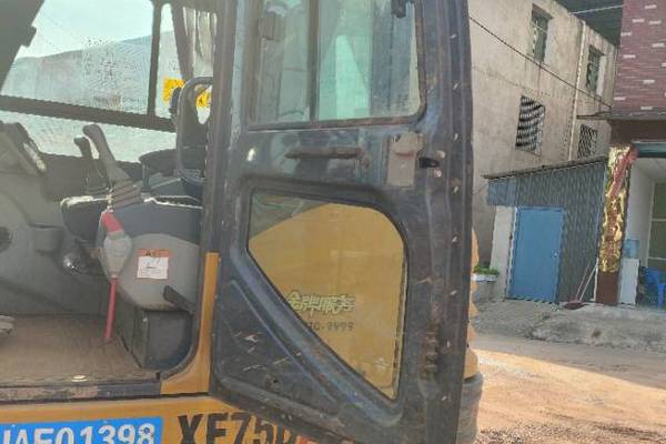长沙市出售转让二手不详小时2022年徐工XE60D挖掘机