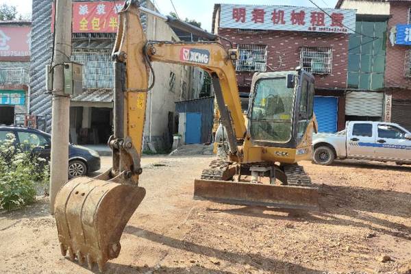 长沙市出售转让二手不详小时2022年徐工XE60D挖掘机