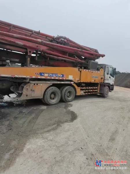 广州市出售转让二手不详小时2013年徐工HB46K泵车