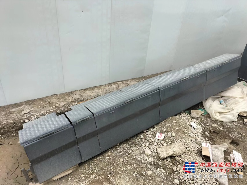 徐州市出售转让二手不详小时2019年徐工RP1655沥青摊铺机
