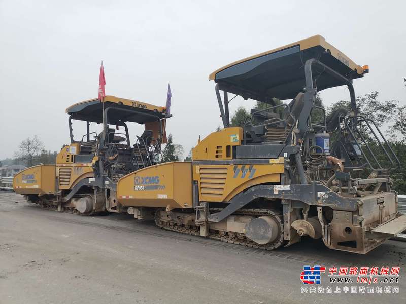 徐州市出售转让二手不详小时2019年徐工RP953沥青摊铺机