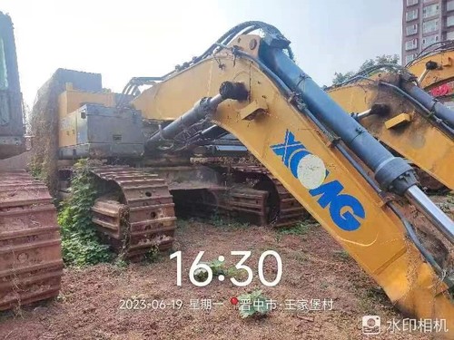 晋中市出售转让二手不详小时2018年徐工XE700D挖掘机