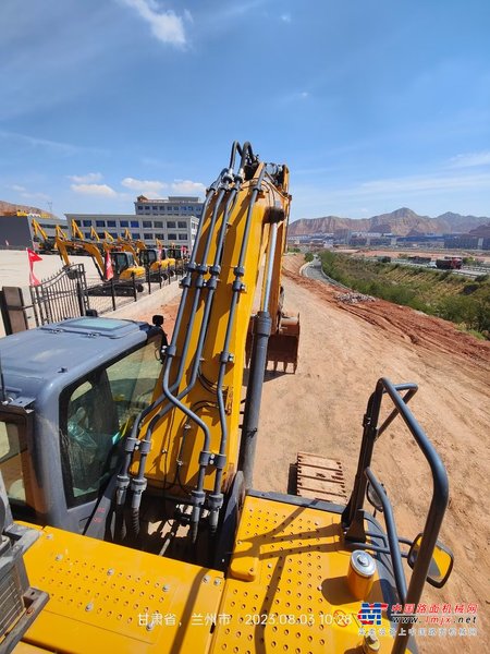兰州市出售转让二手不详小时2021年徐工XE370D挖掘机