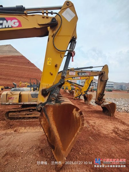 兰州市出售转让二手不详小时2021年徐工XE370D挖掘机