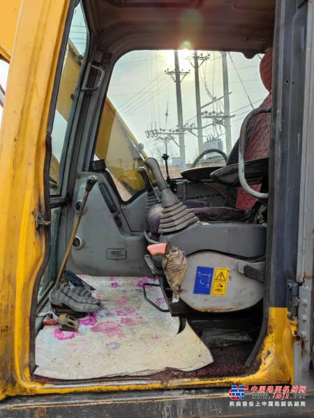 阜新市出售转让二手不详小时2012年山东临工LG685挖掘机
