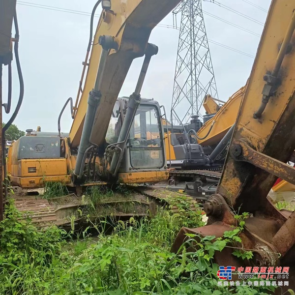 苏州市出售转让二手不详小时2018年徐工XE215D挖掘机