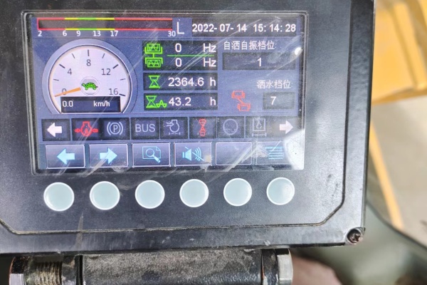 兴安盟出售转让二手不详小时2019年徐工XD133C双钢轮压路机