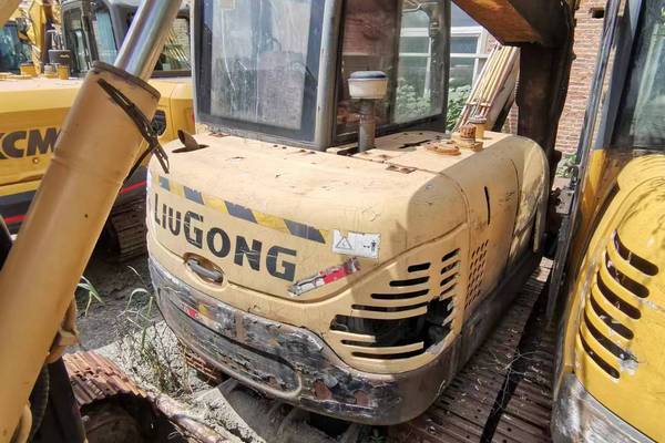 沈阳市出售转让二手不详小时2000年柳工CLG906C挖掘机