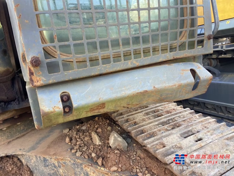 广州市出售转让二手不详小时2020年徐工XE270DK挖掘机