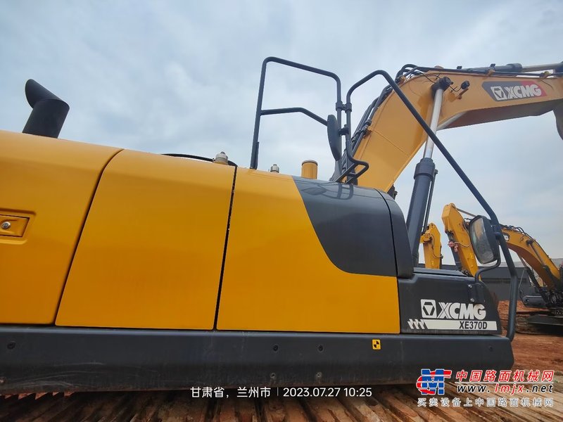 兰州市出售转让二手不详小时2021年徐工XE370D挖掘机