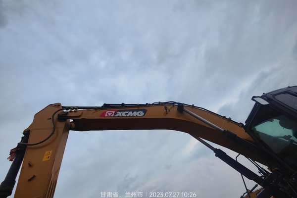 兰州市出售转让二手不详小时2021年徐工XE370D挖掘机