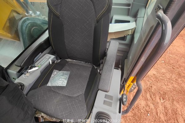 兰州市出售转让二手不详小时2021年徐工XE370D挖掘机