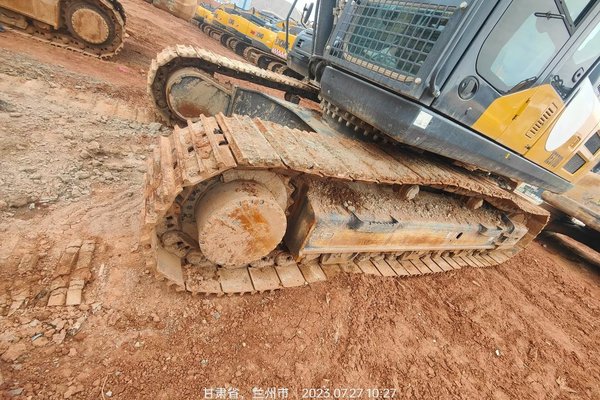 兰州市出售转让二手不详小时2021年徐工XE370D挖掘机