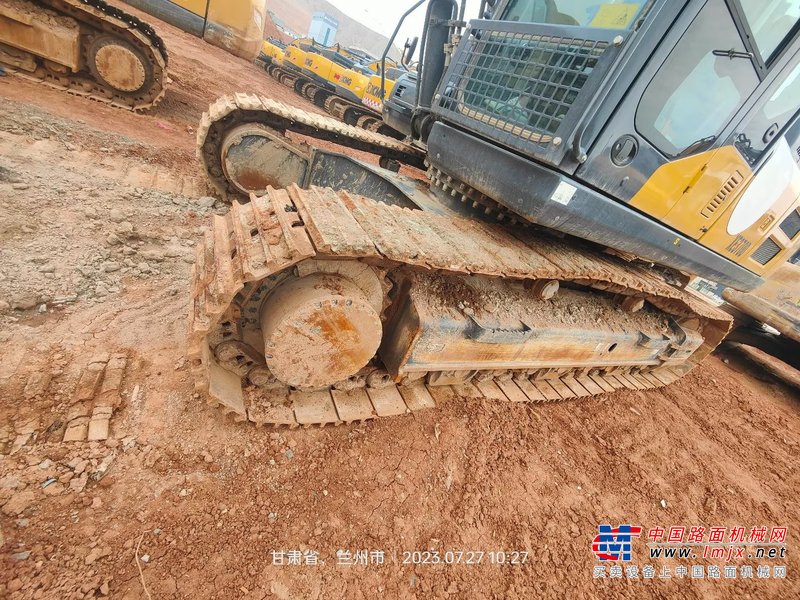 兰州市出售转让二手不详小时2021年徐工XE370D挖掘机