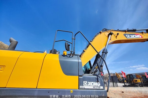 兰州市出售转让二手不详小时2021年徐工XE370D挖掘机